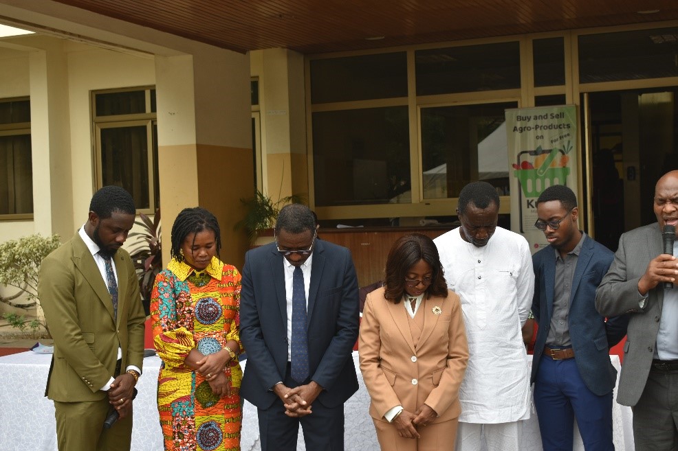 Newly appointed Directors joined by their families in prayer